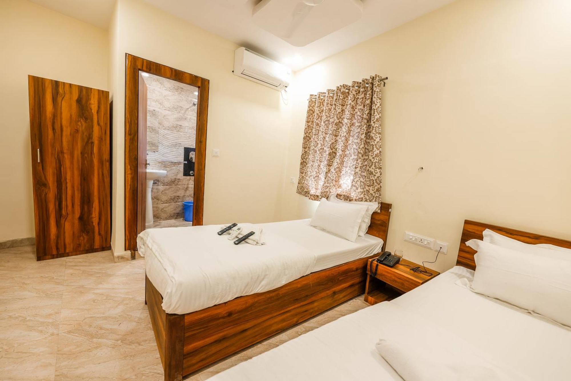 Hotel Holiday Express Kolkata Exterior photo