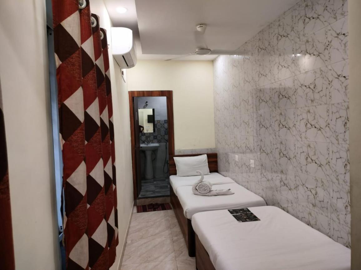 Hotel Holiday Express Kolkata Exterior photo